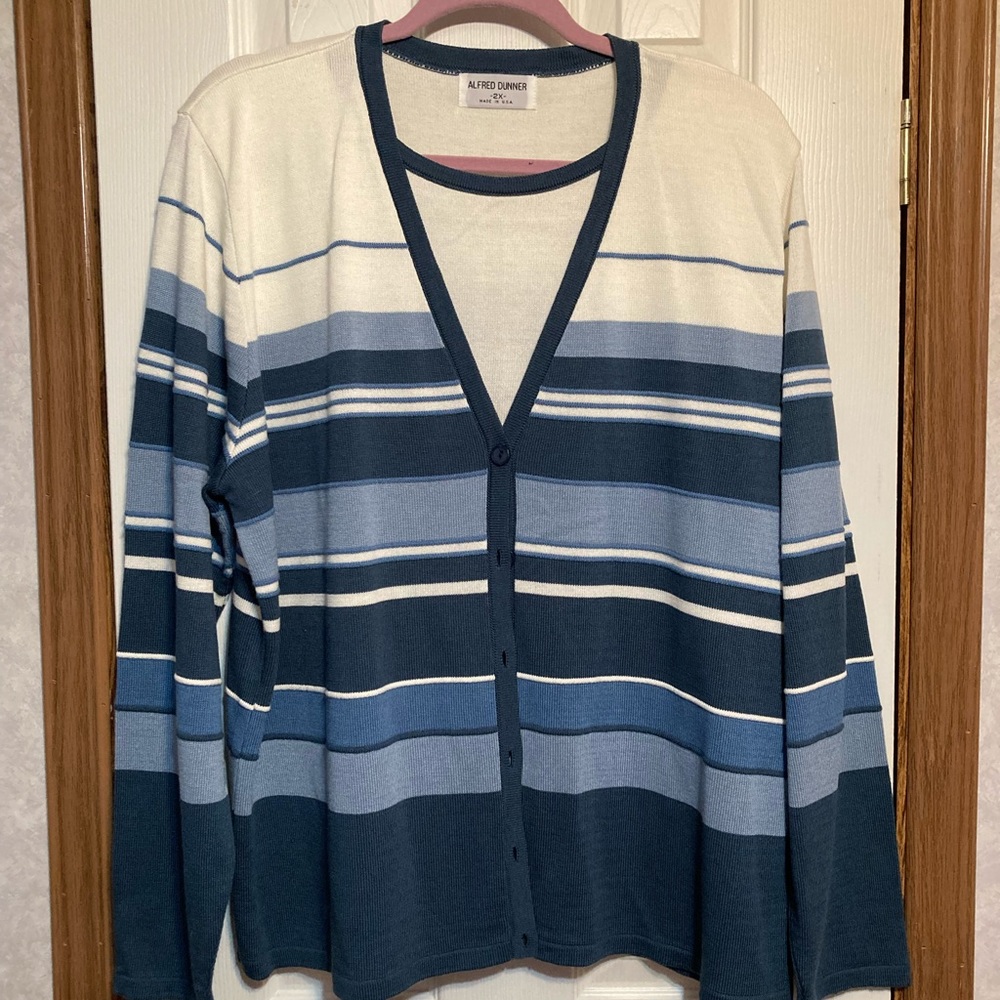 Alfred Dunner Faux twinset size 2X